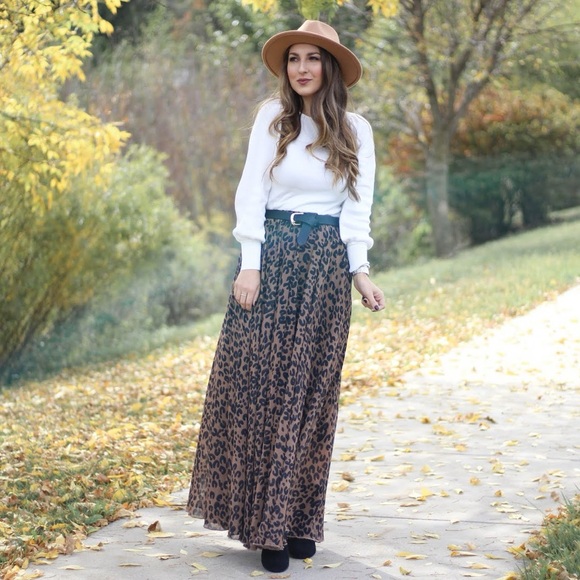 Boutique Satin Leopard Flowy A-Line Maxi Midi Skirt - Picture 8 of 16